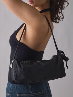New! BAGGU nylon loaf bag in black NWT